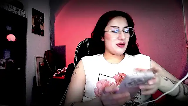 Snapshot of Scarlett_Sen chatting on 12/01/25, 01:34 Scarlett Sen online show from 12/01/25, 01:34