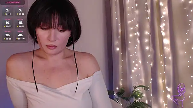 Zeeeme online show from 05/08/26, 06:56