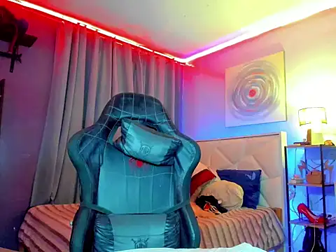 Amethyst ts online show from 11/22/25, 12:15