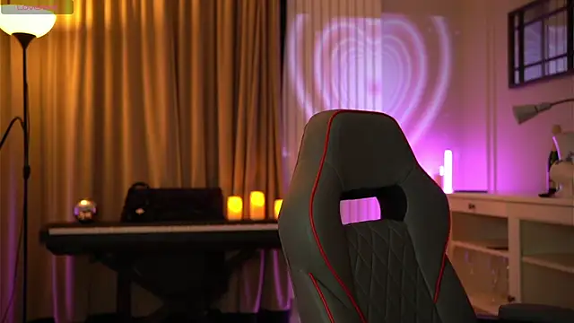 Your Nicolett online show from 02/20/26, 02:08