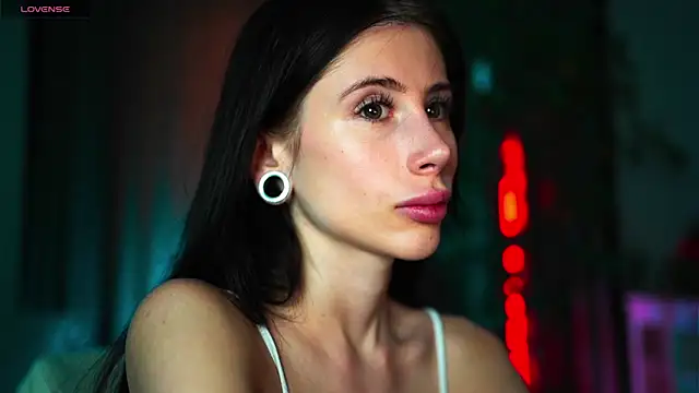 Your Nicolett online show from 03/21/25, 05:21