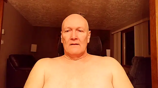 BasicAnt online show from 03/18/26, 01:53