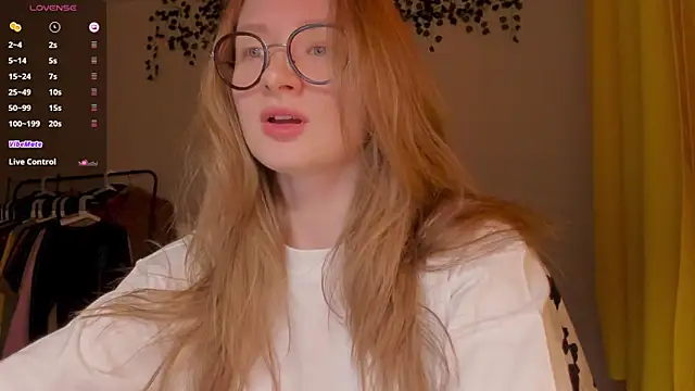 mollytuck online show from 03/15/26, 03:52