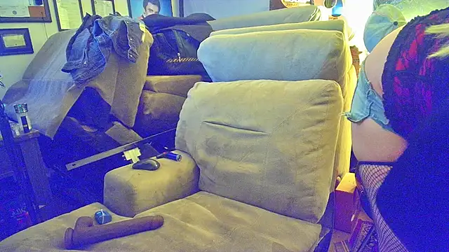 DoMeDoggyDiana online show from 02/25/26, 09:20