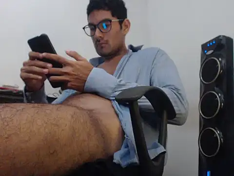 x-sebastian online show from 12/21/25, 10:54