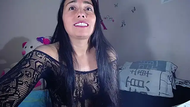 hanna girl21 online show from 06/12/26, 01:58