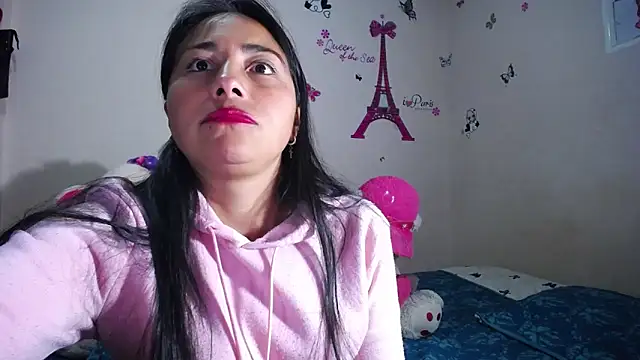 hanna girl21 online show from 04/15/26, 01:55