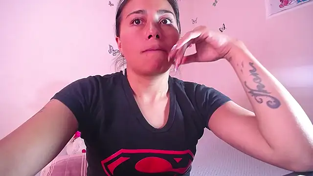 hanna girl21 online show from 03/07/26, 08:25