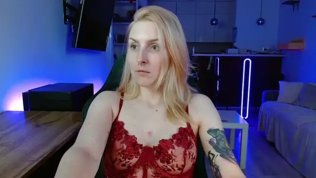 Snapshot of illusorycat chatting on 03/03/26, 03:30 illusorycat online show from 03/03/26, 03:30