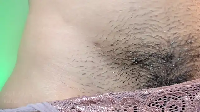 Katharina Lopez online show from 11/24/25, 10:32