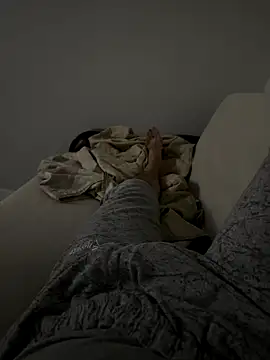 MAHKE12 online show from 10/06/25, 10:32