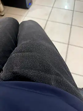 MAHKE12 online show from 11/07/25, 09:25