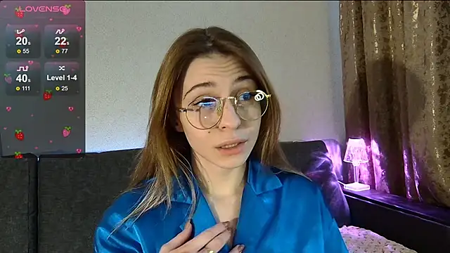 LovelyKatea online show from 03/01/25, 12:23