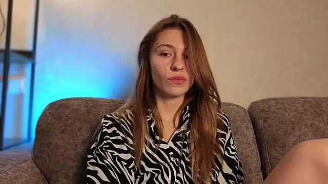 LovelyKatea online show from 11/08/25, 01:36