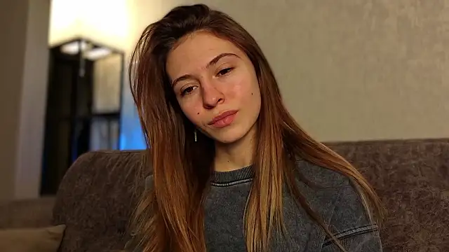 LovelyKatea online show from 02/05/26, 12:45