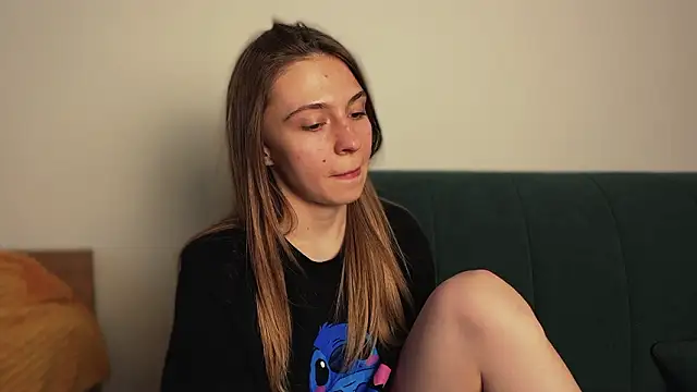 LovelyKatea online show from 03/28/26, 01:34