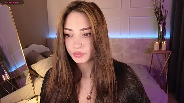 Snapshot of MilanaSugar chatting on 02/18/25, 06:37 MilanaSugar online show from 02/18/25, 06:37