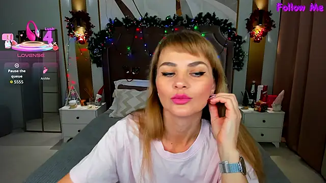 Snapshot of annasimonsj chatting on 01/08/26, 01:00 annasimonsj online show from 01/08/26, 01:00