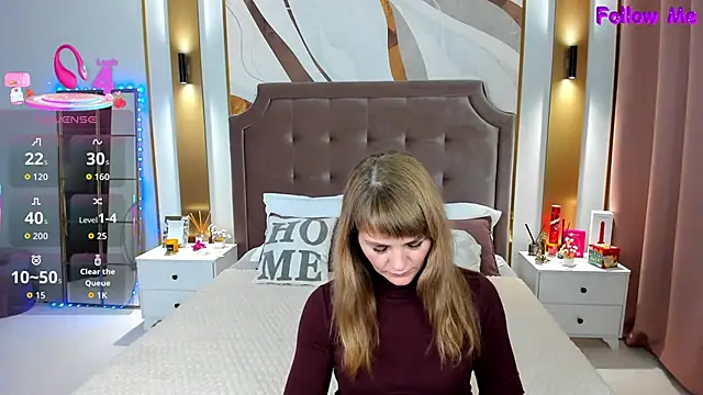 Snapshot of annasimonsj chatting on 02/05/26, 01:01 annasimonsj online show from 02/05/26, 01:01