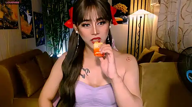 UrSweetKatCakes online show from 02/16/25, 11:50