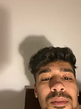 Hermanooooooo online show from 02/04/25, 06:25