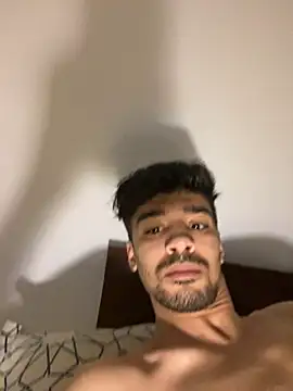 Hermanooooooo online show from 02/04/25, 03:22