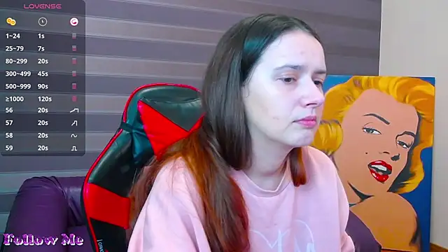 iris nikhols online show from 04/12/26, 12:58