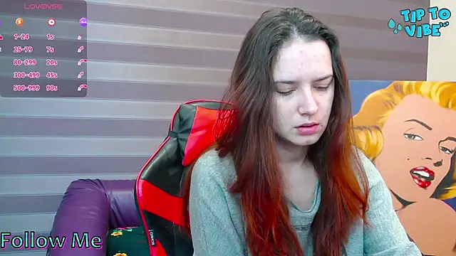 iris nikhols online show from 12/17/25, 03:00