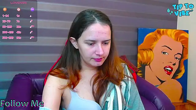 iris nikhols online show from 10/27/25, 12:22