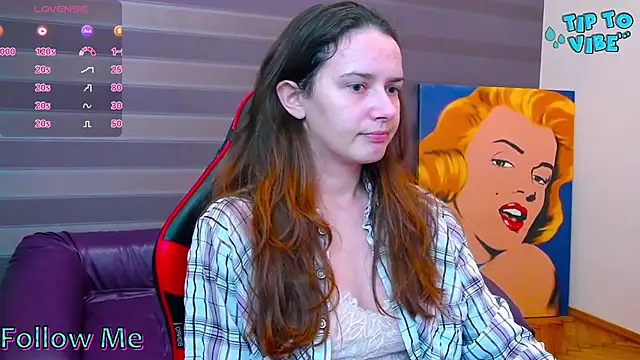 iris nikhols online show from 11/15/25, 02:37