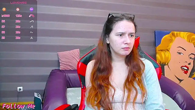 iris nikhols online show from 03/11/25, 03:04