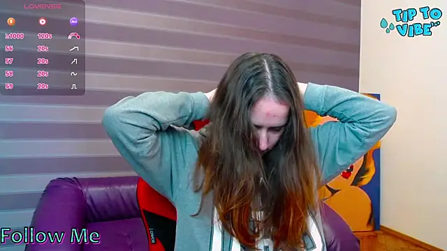 iris nikhols online show from 10/24/25, 11:37