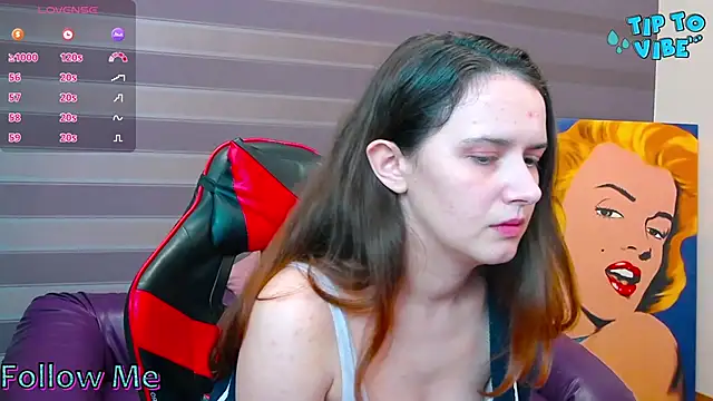 iris nikhols online show from 11/09/25, 07:29