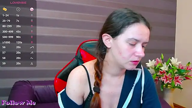 iris nikhols online show from 04/15/26, 02:39