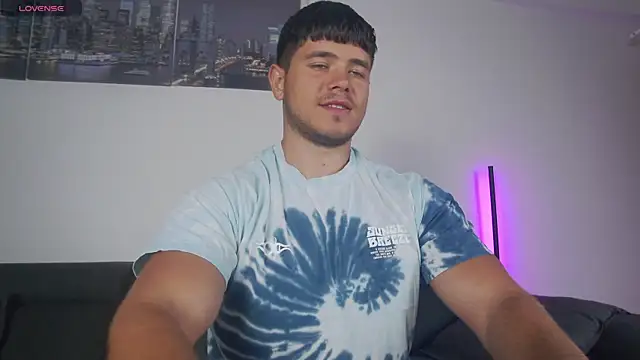 Arilas  online show from 12/20/25, 07:44