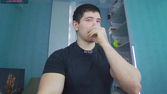 Snapshot of Arilas_ chatting on 03/13/25, 07:20 Arilas  online show from 03/13/25, 07:20