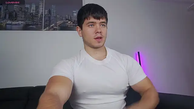 Arilas  online show from 11/28/25, 07:19