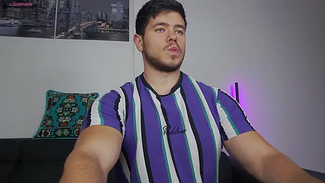 Arilas  online show from 11/16/25, 08:08