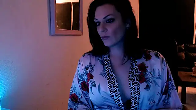 Bailey S online show from 02/14/25, 02:50