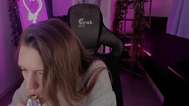 JennyDens online show from 09/30/25, 03:18