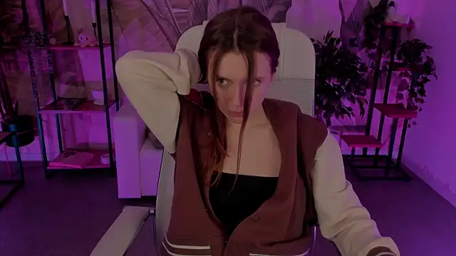 JennyDens online show from 03/20/25, 08:42