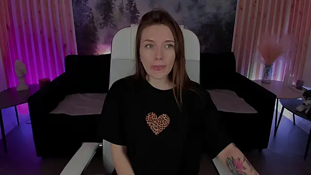 JennyDens online show from 02/26/25, 02:41