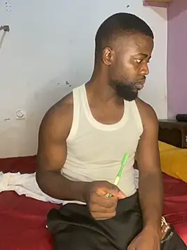 Snapshot of vannycov chatting on 09/22/25, 10:10 vannycov online show from 09/22/25, 10:10