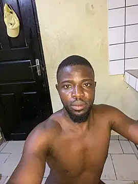 Snapshot of vannycov chatting on 09/20/25, 12:48 vannycov online show from 09/20/25, 12:48