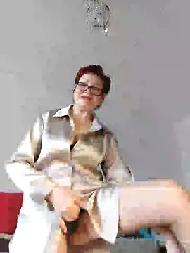 Snapshot of Fire_Night chatting on 12/04/24, 07:55 Fire Night online show from 12/04/24, 07:55