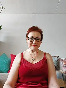 Snapshot of Fire_Night chatting on 02/24/26, 06:58 Fire Night online show from 02/24/26, 06:58