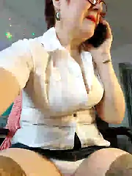 Snapshot of Fire_Night chatting on 01/24/25, 08:02 Fire Night online show from 01/24/25, 08:02