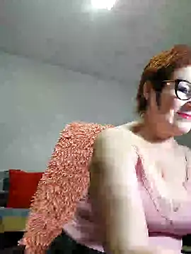 Snapshot of Fire_Night chatting on 12/12/24, 02:11 Fire Night online show from 12/12/24, 02:11