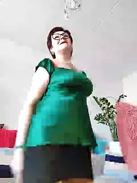 Snapshot of Fire_Night chatting on 03/05/25, 08:54 Fire Night online show from 03/05/25, 08:54
