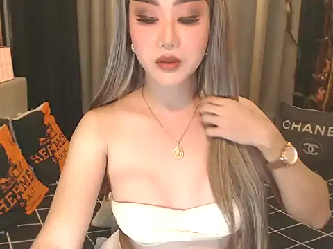 JustForCassie online show from 05/18/26, 05:56